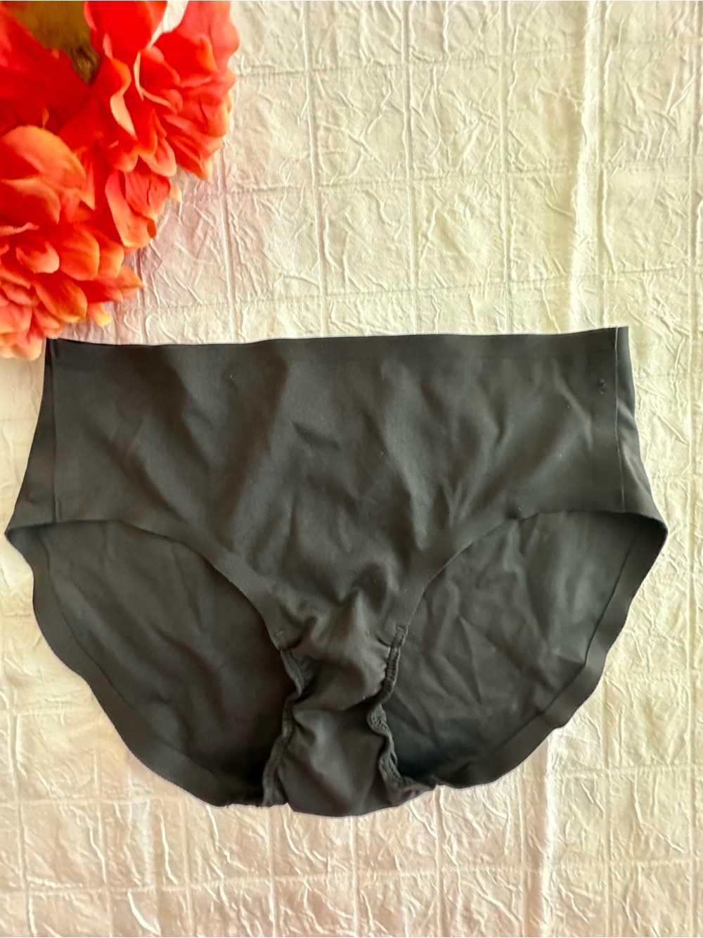 Honeylove NWOT Black MR SoftForm Brief